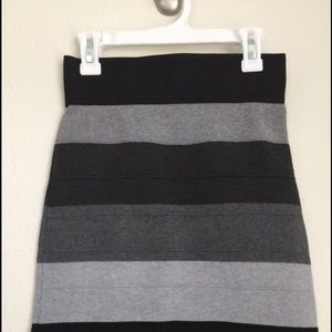 Striped pencil skirt👛